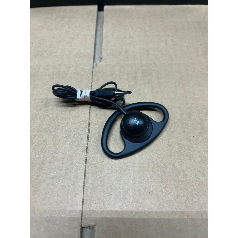 Single earbud headphones